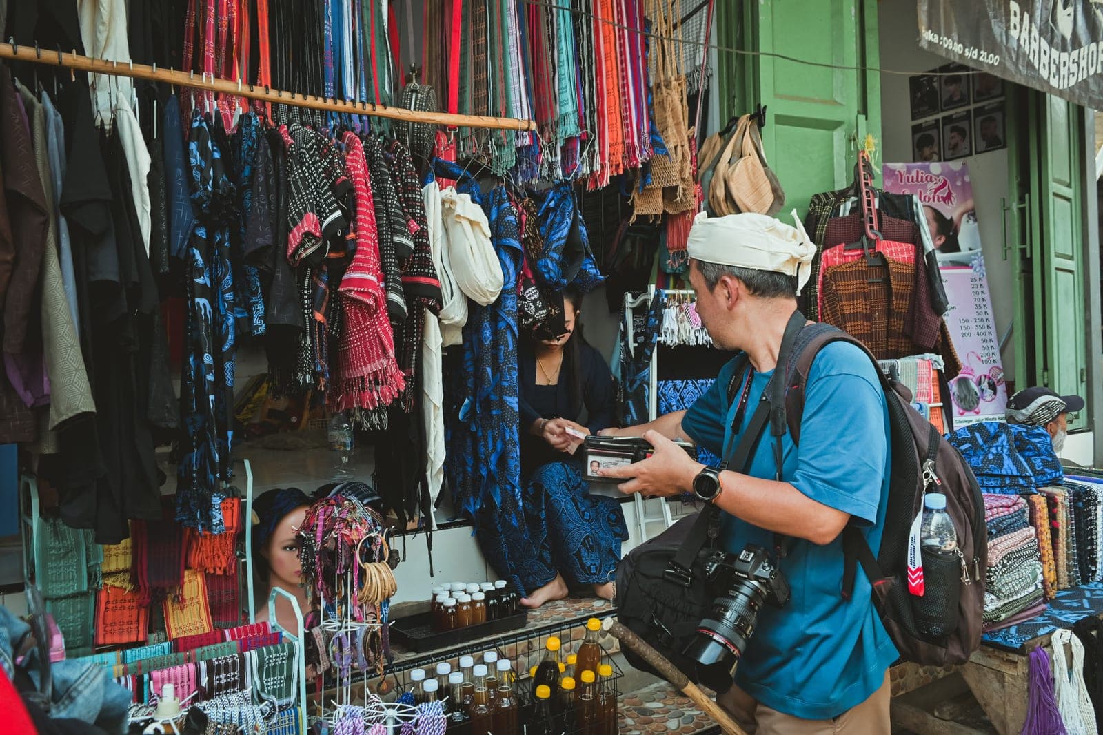 oleh oleh bali untuk keluarga - belanja cendera mata khas Bali