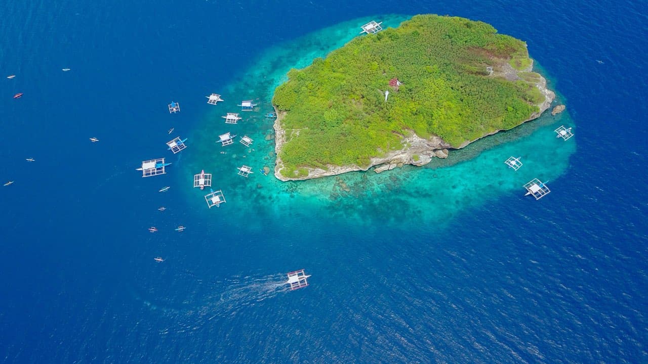 pulau kenawa ntt - destinasi hidden gem indonesia terbaik yang masih sepi